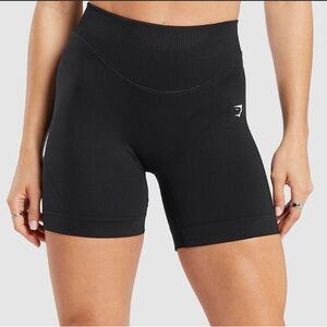 Gymshark Black Sweat Seamless Short Size L